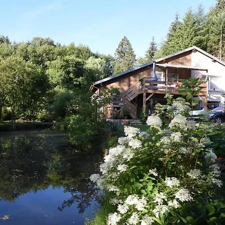 Du Ruisseau Tatil Evi *