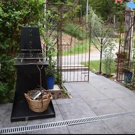 Du Ruisseau Tatil Evi *