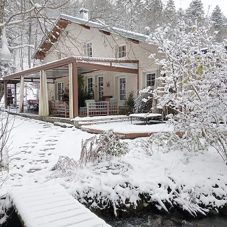 Du Ruisseau