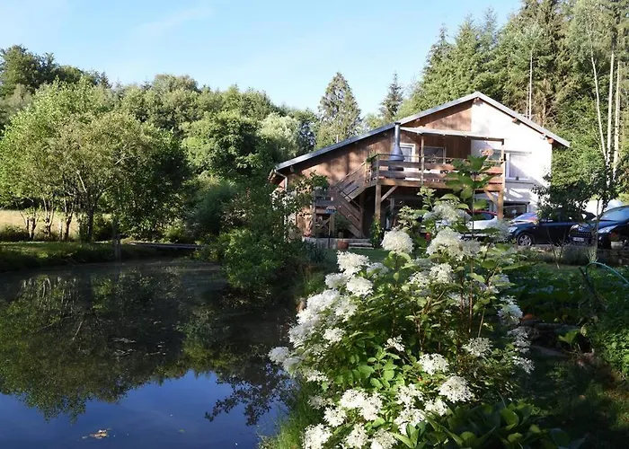 Du Ruisseau بيت للعطل *