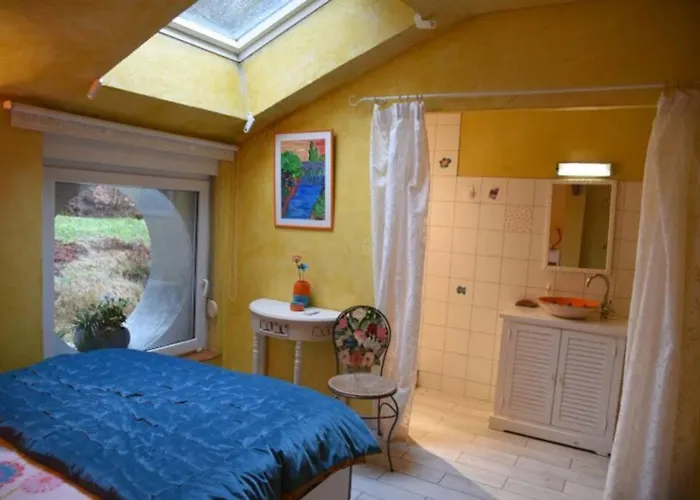 Du Ruisseau Ferienhaus *