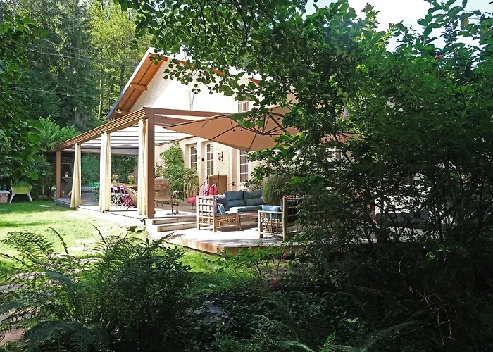 بيت للعطل Du Ruisseau إبينال